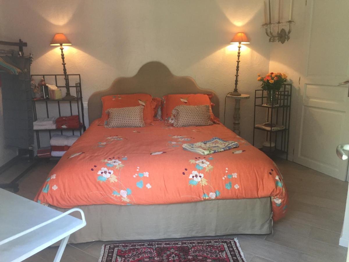 ヴァンス Abeille Bed & Breakfast エクステリア 写真
